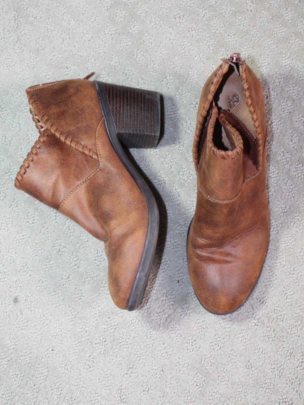 Euro Sofft Size 10M Brown Leather Whip Stitch Accent Block Heel Booties